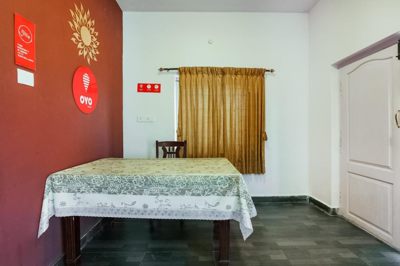 אוטי Oyo 27895 Memo Rooms מראה חיצוני תמונה